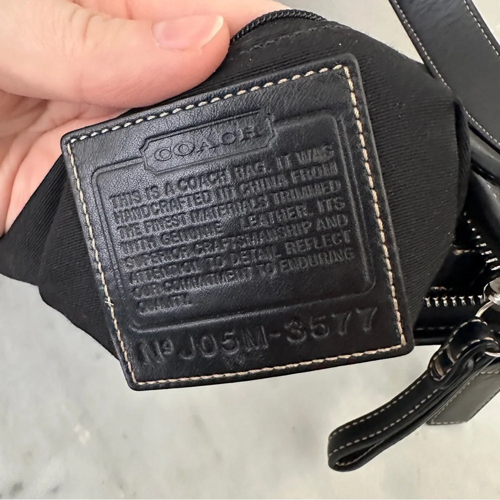 COACH Signature Restored Small duffle Purse Handbag Y2K Leather and canvas Black - Picture 11 of 11